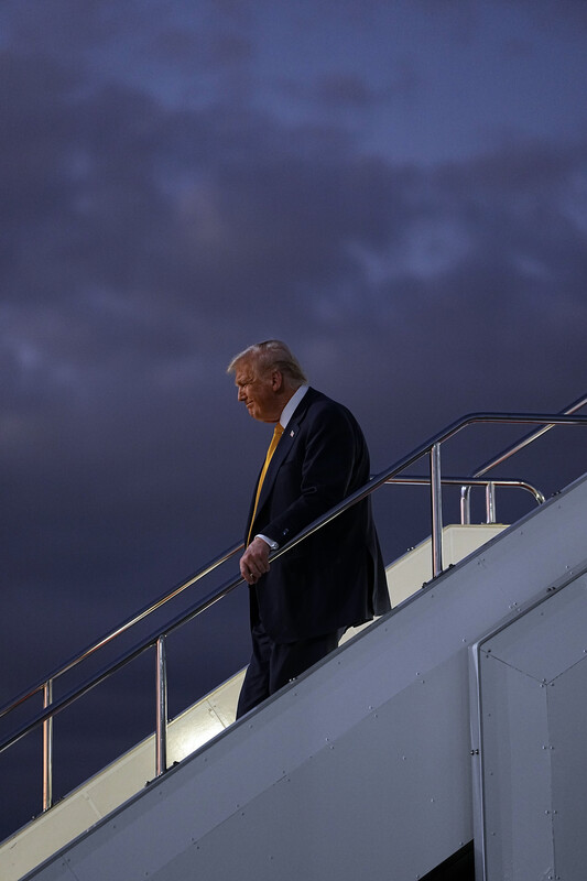 October 28, 2025 photos from The New York Times