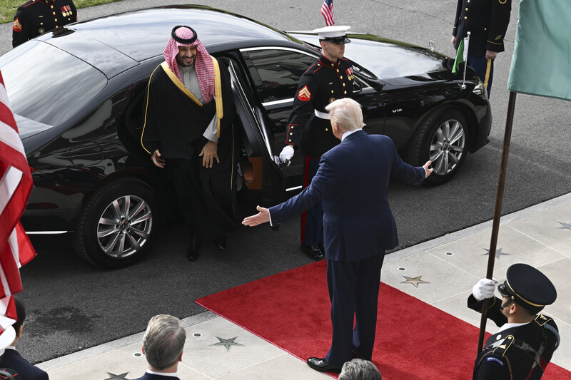 November 19, 2025 photos from The New York Times