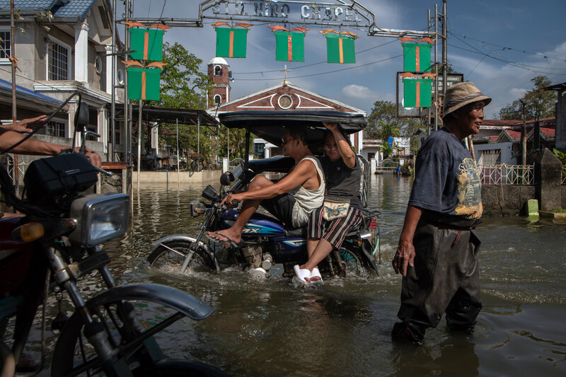 December 3, 2025 photos from The New York Times