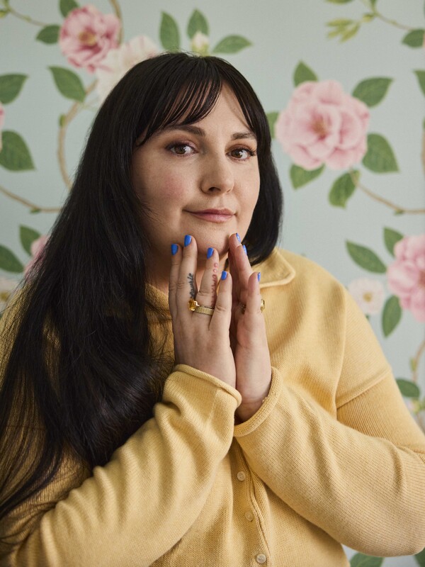 Lena Dunham by Winnie Au