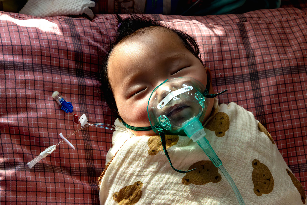 A City Gasps for Air by Pascal Maitre / Panos Pictures