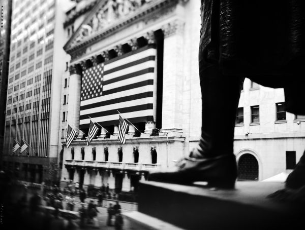 An outside scene of the New York Stock Exchange Market, as Wall Street suffers through another extraordinary and traumatic session, following the sharp drop of the Asian markets.