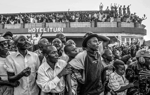 Supporters of Joseph Kabila, presidential candidate, show their support during his visit in Bunia, regional capital of Ituri in eastern DR Congo July 12, 2006.