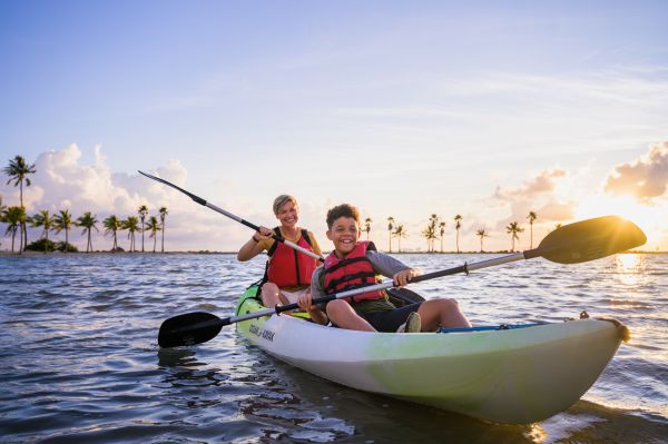 Taylor Glenn Travel Lifestyle Portfolio