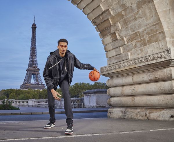 Jeffery Salter Extended Preview